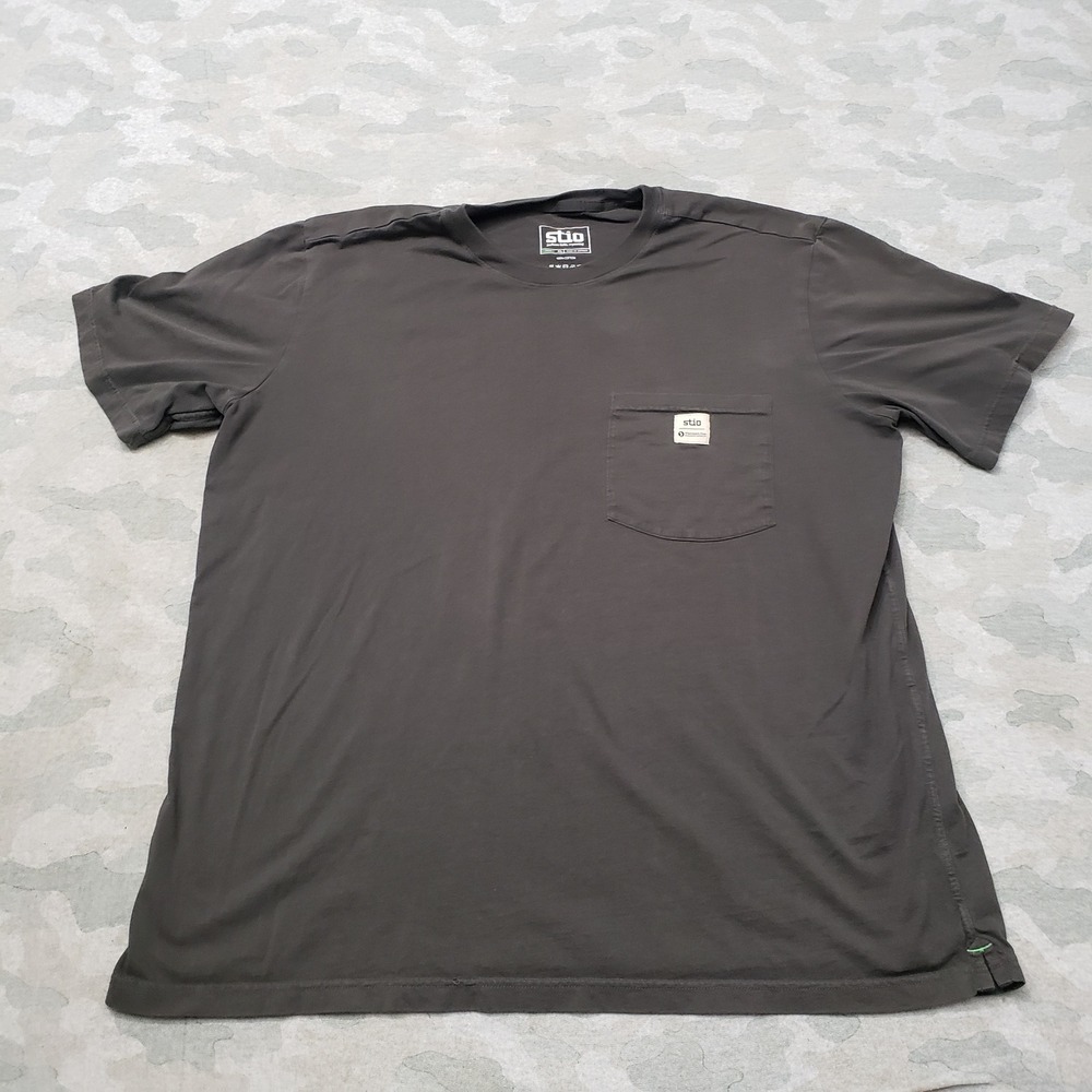 Stio Shirt Men XL Gray Pocket Tee Short Sleeve Outdoors Travel Hiking Trail Camp